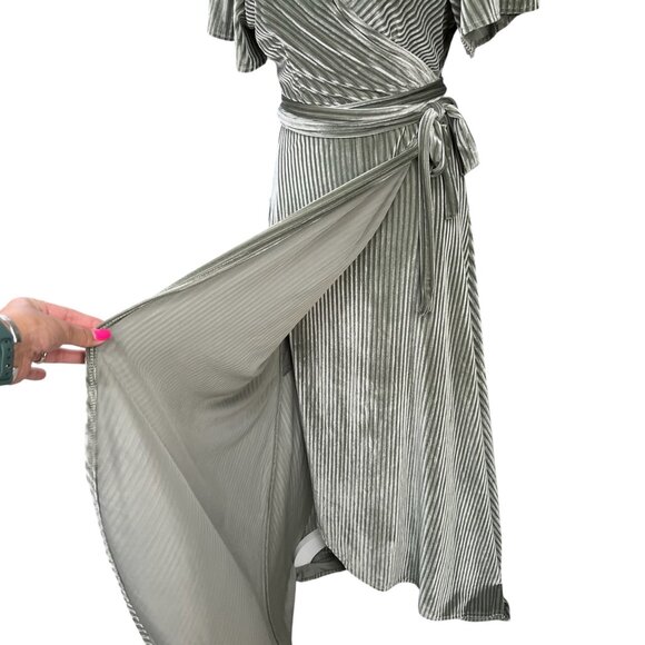 Baltic Born Andi Velvet Ribbed Dusty Sage Green Wrap Maxi Dress V-Neck Size XL - Picture 7 of 8